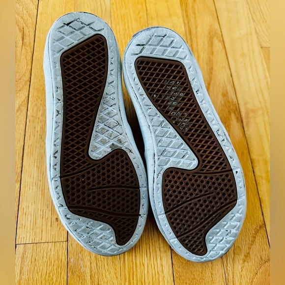 Vans Off the Wall Women’s High-Top Sneakers Gray w Black/White Accents Size 5.5 - Picture 9 of 9